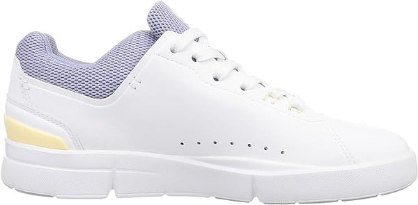 On Women's The Roger Advantage Sneakers