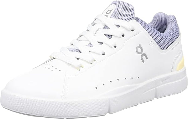 On Women's The Roger Advantage Sneakers