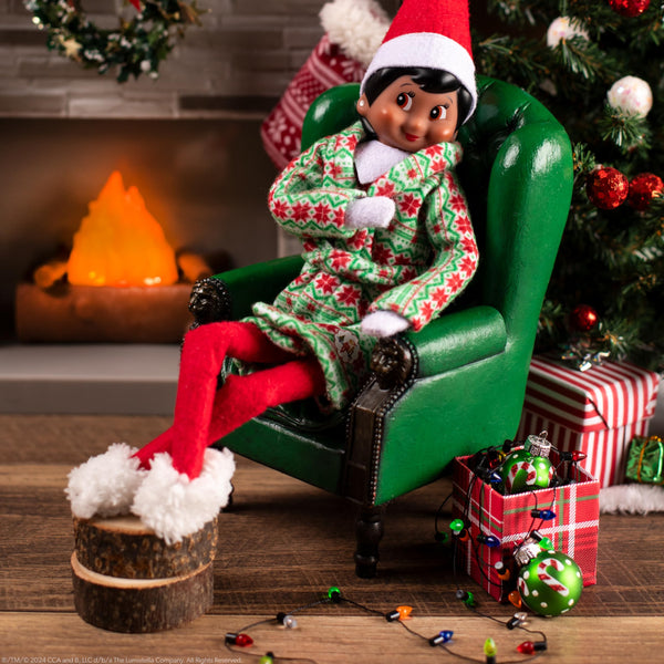 The Elf on the Shelf Claus Couture Snuggly Robe and Slippers Set – Cozy Holiday Robe and Slippers for Your Scout Elf -