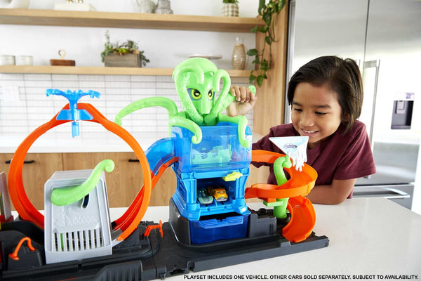 Hot Wheels City Ultimate Octo Car Wash Playset with No-Spill Water Tanks & 1 Color Reveal Car that Transforms with Water, 4+ ft Long, Connects to Other Sets, Gift for Kids 4 Years Old & Up