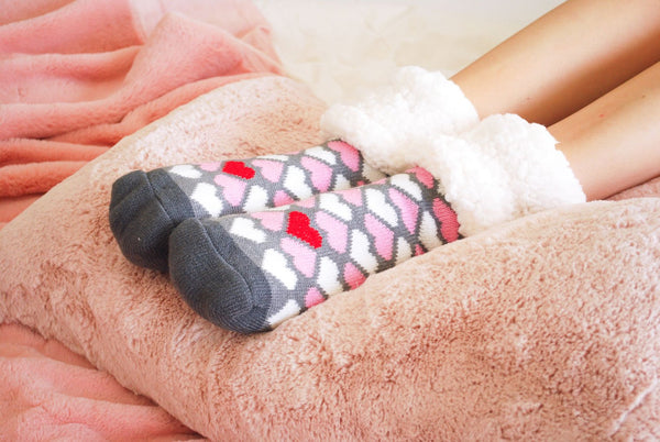 Pudus Unisex Classic Slipper Socks - Valentine Hearts