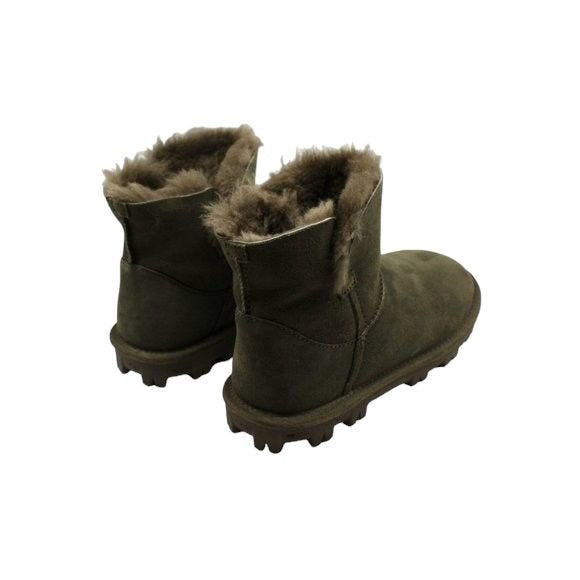 Kirkland Signature Genuine Australia Sheepskin Snow Winter Boots for Women, Classic Ladies Shearling Short Boot