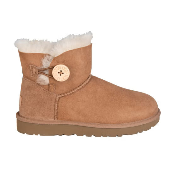 UGG W Mini Bailey Button II Chesnut Size 7
