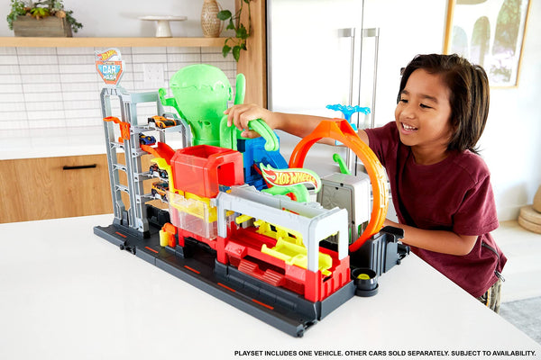 Hot Wheels City Ultimate Octo Car Wash Playset with No-Spill Water Tanks & 1 Color Reveal Car that Transforms with Water, 4+ ft Long, Connects to Other Sets, Gift for Kids 4 Years Old & Up