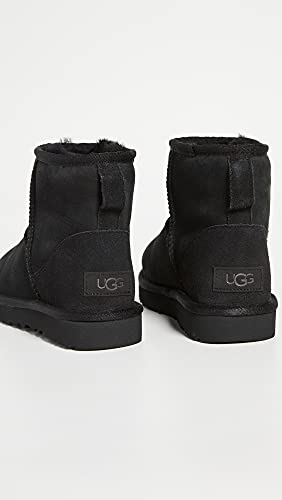 UGG Women's Classic Mini II Boot Size 9