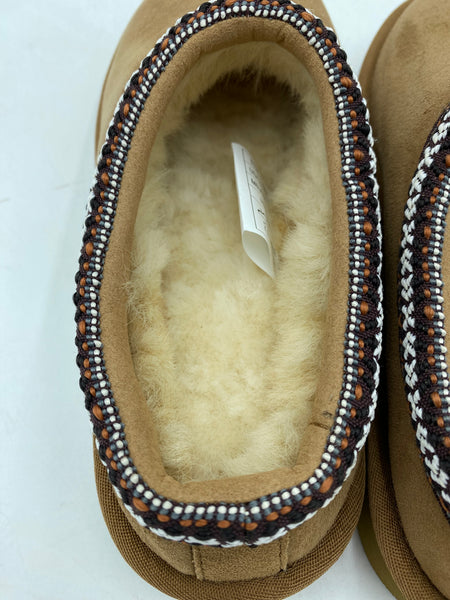 Kirkland Signature Unisex Shearling Genuine Sheepskin Slipper