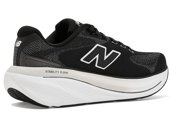 New Balance Women's Fresh Foam X 880 V15 Running Shoes