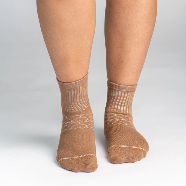 Pudus Bamboo Everyday Quarter Crew Socks | Moisture Wicking | Breathable | Extra Soft | Odor Resistant | All Day Comfort