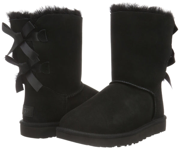UGG Women's Bailey Bow II Winter Boot (Black, 6)