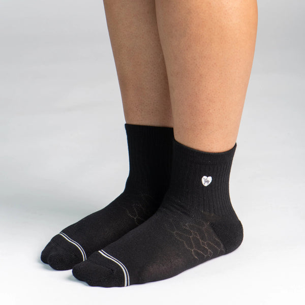 Pudus Bamboo Everyday Quarter Crew Socks | Moisture Wicking | Breathable | Extra Soft | Odor Resistant | All Day Comfort